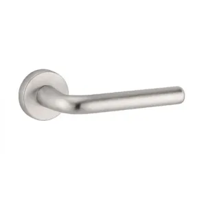 MANIGLIA REGUITTI COLLO BASSO ART.026 CROMO SATINATO