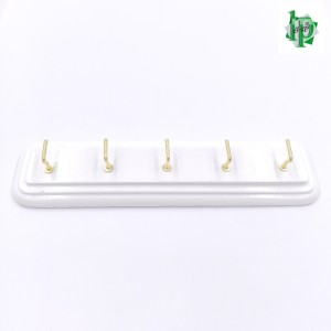 PORTACHIAVI ADESIVO IN LEGNO BIANCO CON 5 POSTI CHIAVE