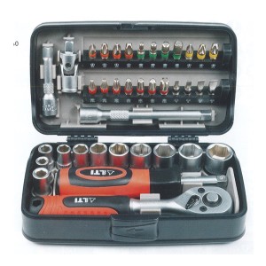 SET INSERTI/BUSSOLE CRICCHETTO e CACCIAVITE 1/4"  OFFERTA