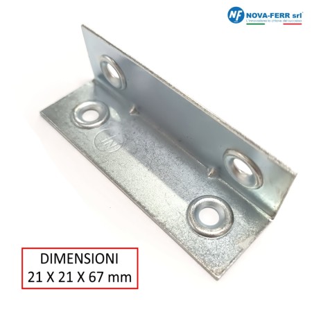 LASTRINA ANGOLARE 4 FORI 21 X 21 X 67 MM ZINCATA