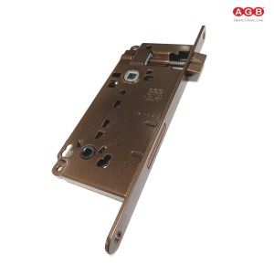 SERRATURA AGB PATENT GRANDE BAGNO Q.6 MM BORDI TONDI FRONTALE 18 MM ENT. 50 MM BRONZATA