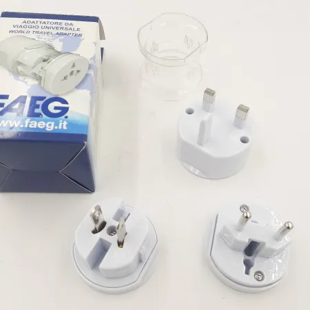 ADATTATORE UNIVERSALE DA VIAGGIO FAEG 20550