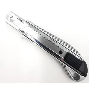 CUTTER AUSONIA in METALLO 55227 LAMA 18 mm - PROMO -